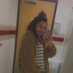 Meet your Posher, Treana